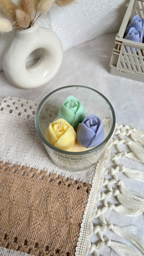 Mała świeca TULIPANY - pastele
