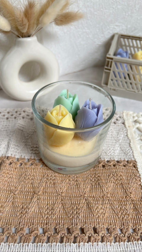 Mała świeca TULIPANY - pastele