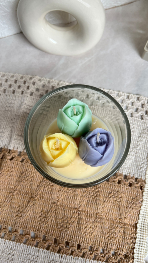 Mała świeca TULIPANY - pastele