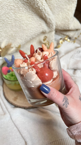 Tarta orzechowa - świeca sojowa